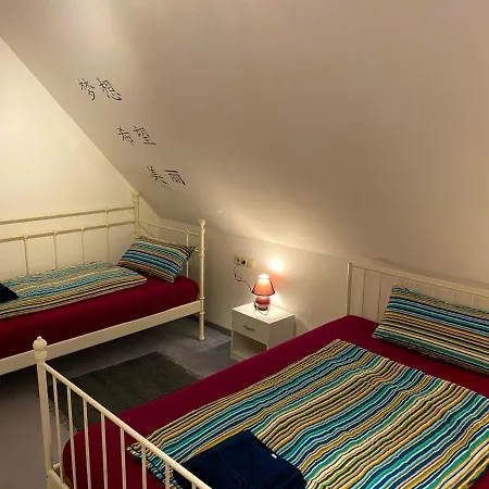 Ferienwohnung Dinkelscherben Apartamento