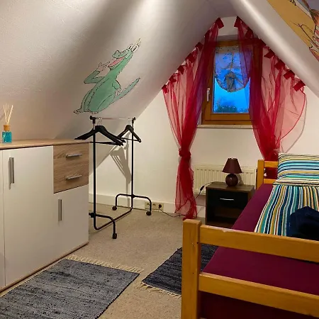 Ferienwohnung Dinkelscherben 公寓